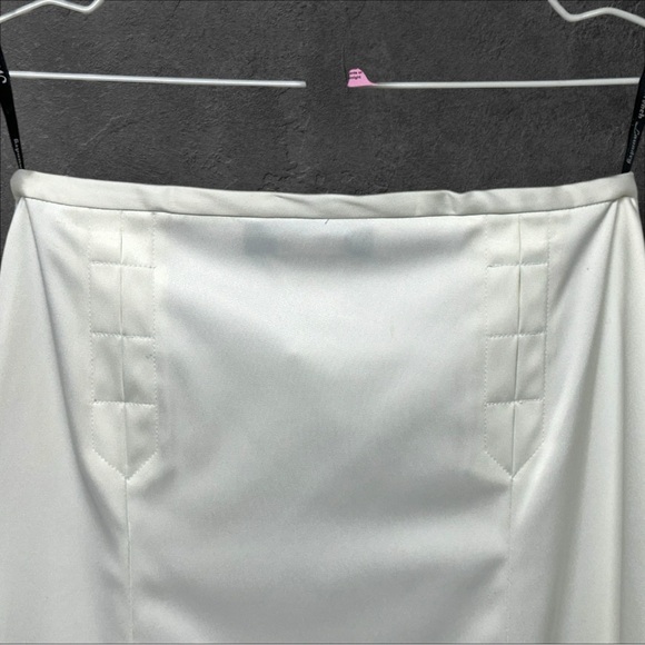 252 - FRENCH LAUNDRY Winter White SKIRT  - Check Measurements - Picture 13 of 15